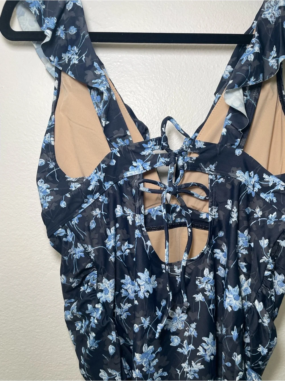 NWT A Pea in the Pod Maternity Floral One Piece Swimsuit Blue Ruffle Tie Back M